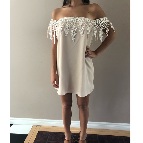 Beautiful Cream Dress✨ - Picture 2 of 3